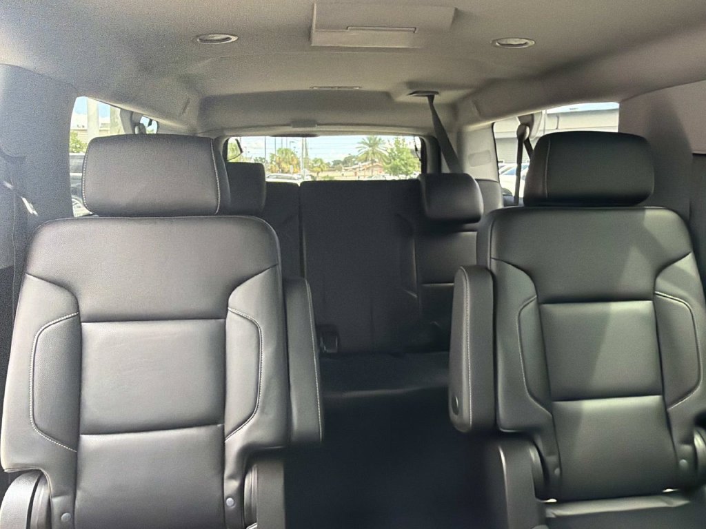 Used 2020 Chevrolet Suburban Premier RWD image 13