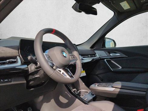 Used 2026 BMW X1 M35i w/ Technology Package AWD/4WD image 3