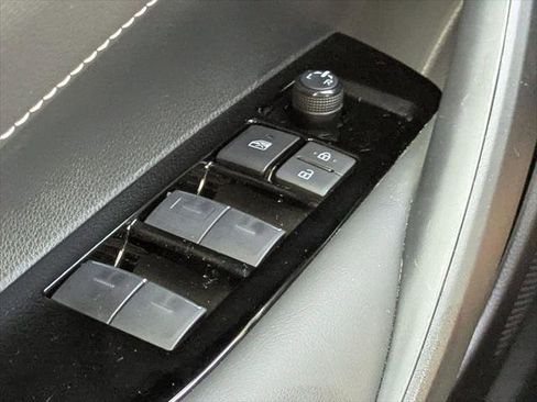 Certified 2024 Toyota Corolla SE FWD image 23