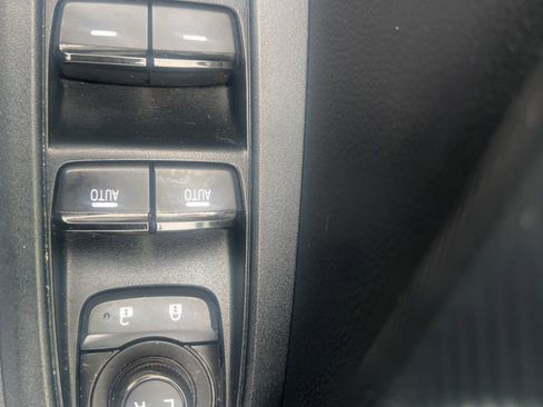 Certified 2024 Subaru Crosstrek 2.0i Premium image 25