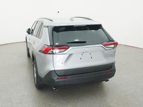 New 2025 Toyota RAV4 XLE image 39