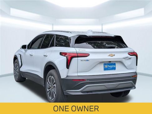 Used 2024 Chevrolet Blazer EV LT AWD/4WD image 4