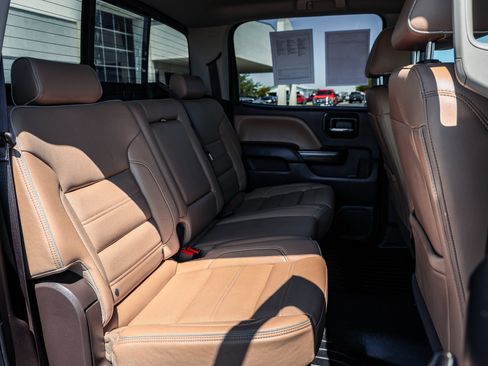 Used 2018 GMC Sierra 1500 Denali AWD/4WD image 13