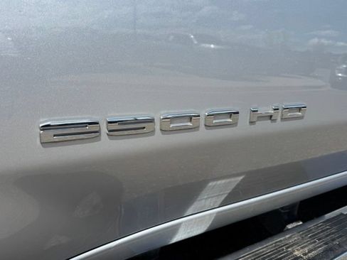 Used 2021 GMC Sierra 2500 SLE w/ SLE Value Package; AWD/4WD image 21