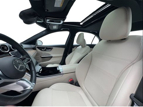 Used 2024 Mercedes-Benz C 300 4MATIC Sedan image 19