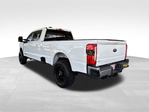 Used 2023 Ford F250 Lariat w/ Lariat Ultimate Package AWD/4WD image 6