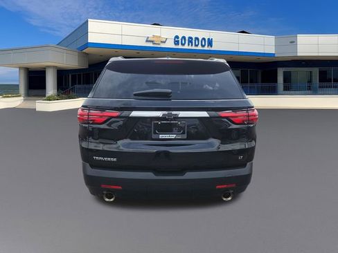 Used 2023 Chevrolet Traverse LT FWD image 4