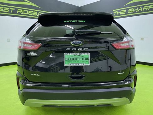 Used 2024 Ford Edge SEL image 8