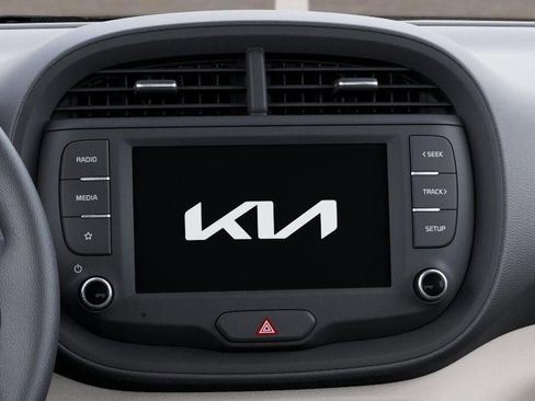 New 2025 Kia Soul LX w/ LX Technology Package FWD image 20