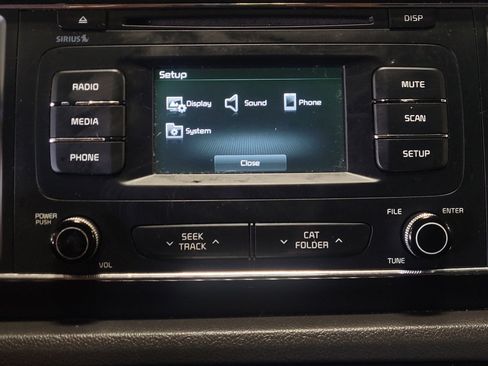 Used 2016 Kia Sedona LX FWD image 25
