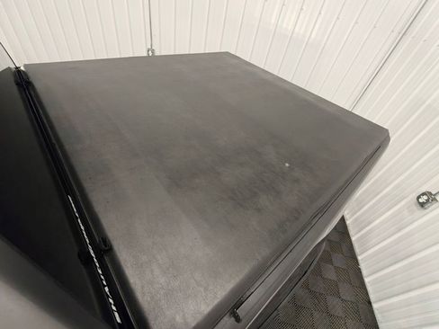 Used 2010 Ford F150 XLT image 22