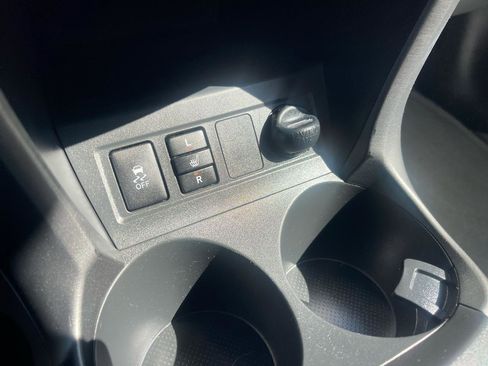 Used 2011 Toyota RAV4 Limited w/ Limited Extra Value Pkg image 14