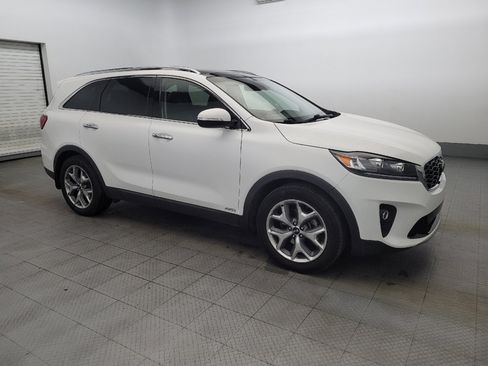 Used 2019 Kia Sorento EX image 11