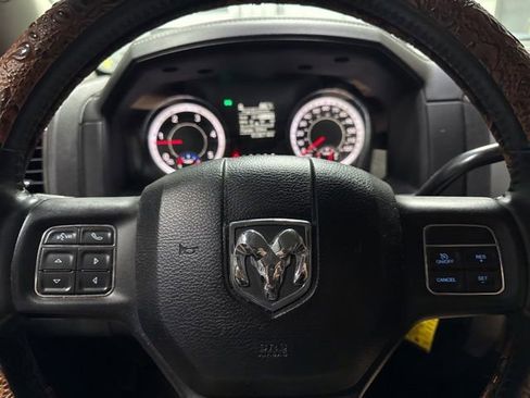 Used 2018 RAM 3500 Big Horn w/ Sport Appearance Group AWD/4WD image 12