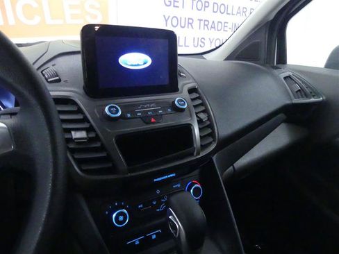 Used 2023 Ford Transit Connect XLT image 12
