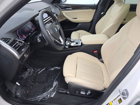 Used 2023 BMW X3 xDrive30i w/ Convenience Package image 9