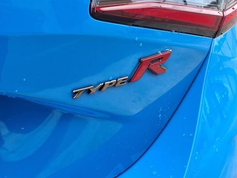 Used 2024 Honda Civic Type R image 8