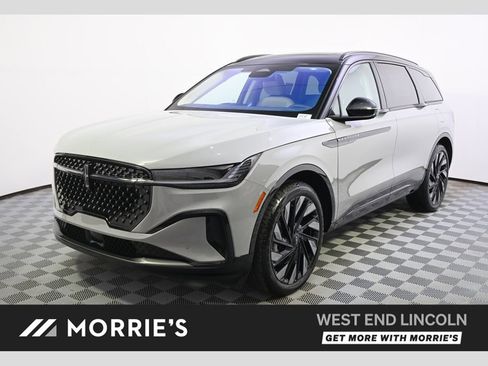 New 2026 Lincoln Nautilus Reserve w/ Jet Appearance Package AWD/4WD image 1