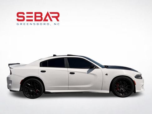 Used 2016 Dodge Charger SRT Hellcat RWD image 11