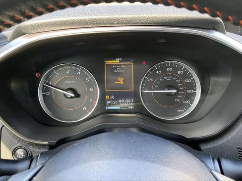 Used 2022 Subaru Crosstrek 2.5i Limited w/ Popular Package #4 image 11