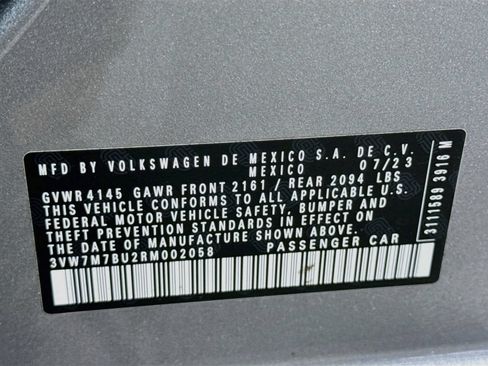 Used 2024 Volkswagen Jetta SE w/ Panoramic Sunroof Package FWD image 30