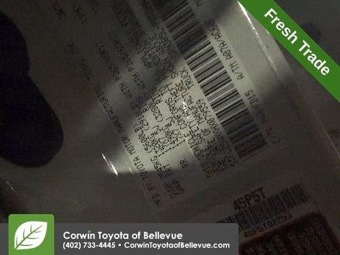 Used 2017 Toyota Tacoma TRD Sport image 17