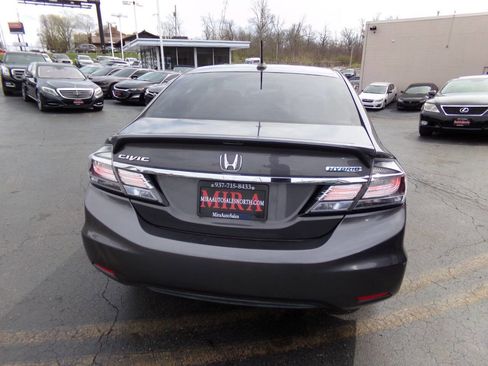Used 2015 Honda Civic Hybrid Sedan image 4