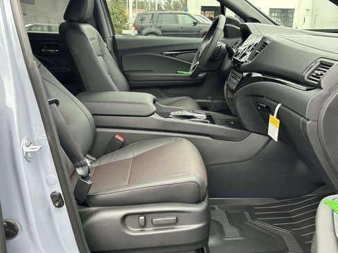 New 2026 Honda Ridgeline Black Edition image 6