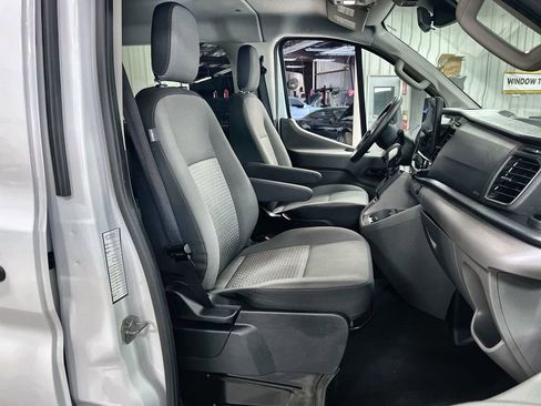 Used 2024 Ford Transit 350 XLT image 23
