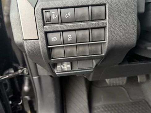 New 2025 Toyota Tacoma TRD Off-Road image 14