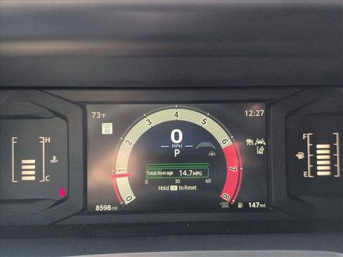 Used 2025 Toyota Tacoma SR5 AWD/4WD image 11