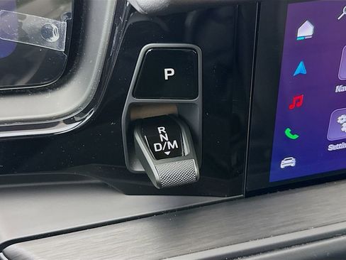 Certified 2025 Porsche Cayenne GTS image 22