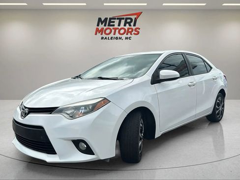 Used 2014 Toyota Corolla LE w/ Driver Convenience Package image 15