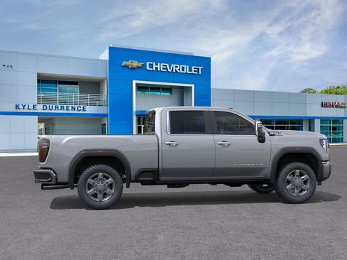 New 2025 GMC Sierra 2500 SLT w/ SLT Convenience Package image 13