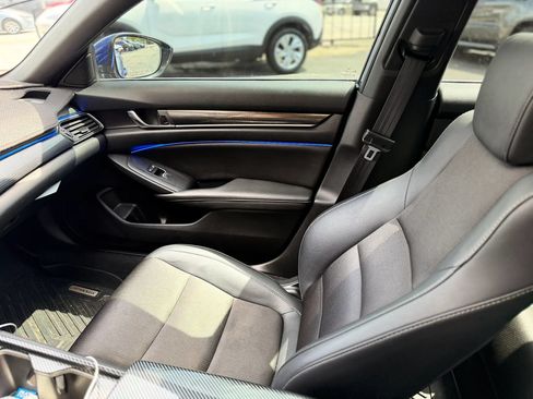 Used 2020 Honda Accord Sport image 22