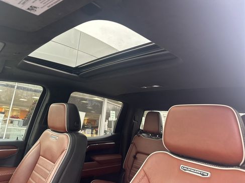 Used 2023 GMC Sierra 1500 Denali Ultimate image 13
