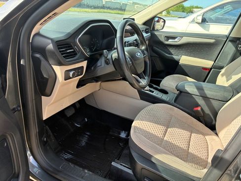 Used 2020 Ford Escape SE AWD/4WD image 23
