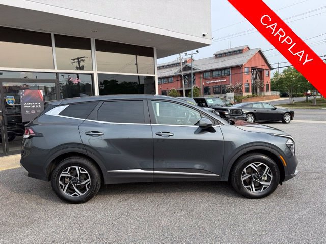 Used 2024 Kia Sportage LX AWD/4WD image 4