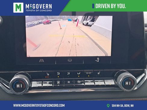 Used 2023 Chevrolet Colorado Z71 w/ Z71 Convenience Package 2 image 18