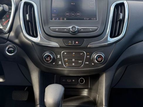 Used 2022 Chevrolet Equinox LT FWD image 21