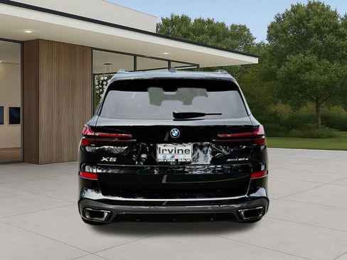 New 2026 BMW X5 xDrive50e w/ M Sport Package AWD/4WD image 10