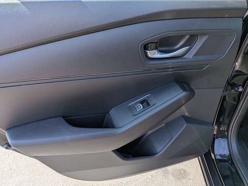 Used 2025 Honda Accord LX image 24
