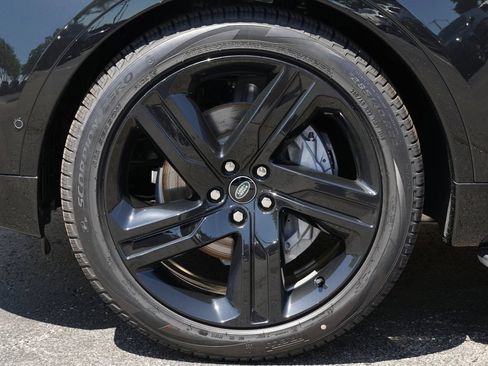 New 2026 Land Rover Discovery Dynamic SE AWD/4WD image 8