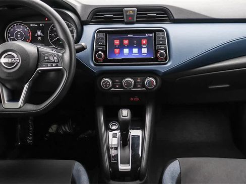 Used 2023 Nissan Versa SV image 13