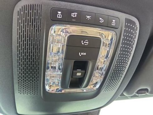 Used 2025 Mercedes-Benz GLS 450 4MATIC image 61