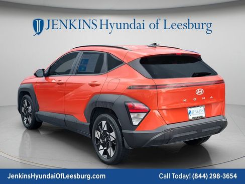 Used 2024 Hyundai Kona SEL w/ Convenience Package FWD image 6