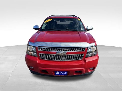 Used 2011 Chevrolet Avalanche LTZ image 9