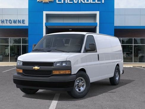 New 2026 Chevrolet Express 2500 w/ Driver Convenience Package RWD image 6