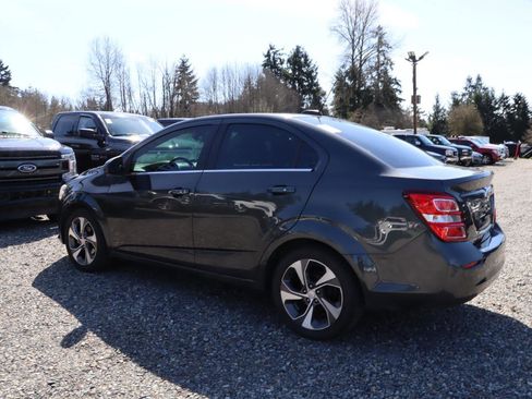 Used 2018 Chevrolet Sonic Premier image 3