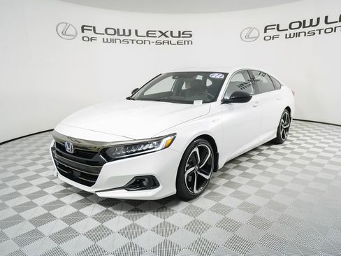 Used 2022 Honda Accord Sport image 1